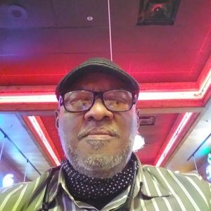 Meet your Posher, Robert